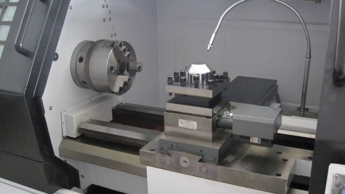 الصيانة اليومية لمخارط CNC